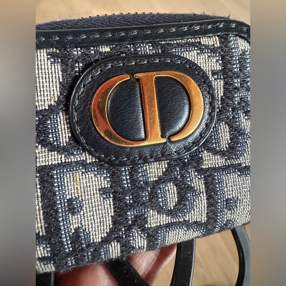 Dior Oblique Canvas and Rubber 30 Montaigne Phone Cover w/ AirPods Pro Case - Picture 9 of 12